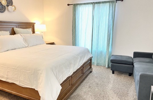 Rowland Heights Apartment | Pool view 2B &2B Apt at RH in LA