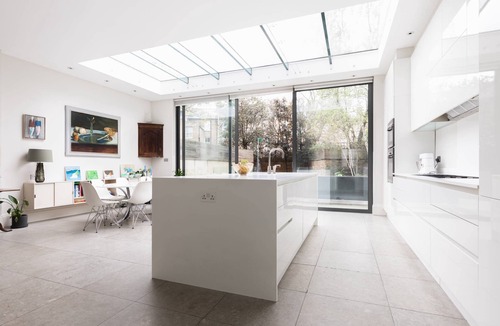 Addison Apartment | Poplar Grove by onefinestay