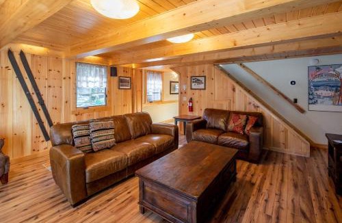 Tahoe Pines House | Poplar Place By Hauserman Rentals
