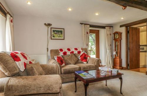 Penrith House | Poppy Cottage