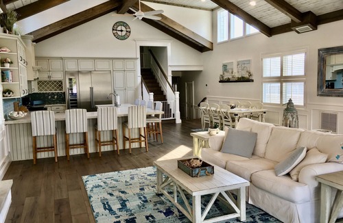 Huntington Beach House | PREMIUM LOCATION! Luxury Beach House. Walk to the Beach, Restaurants, & Shops.