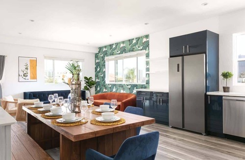 Historic Filipinotown House | Prestige 5BR Townhome | Near LA Hot Spots