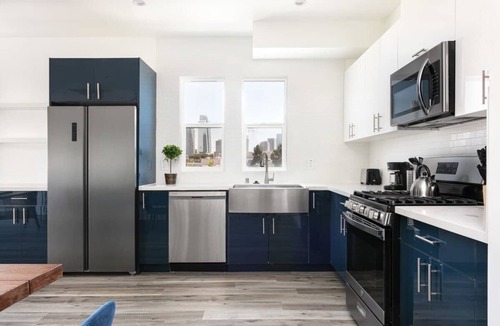 Historic Filipinotown House | Prestige 5BR Townhome | Near LA Hot Spots