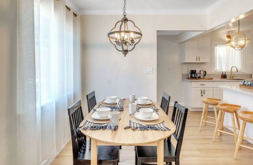 Monterey Park House | Prime Central LA Home DTLA, K-town, J-town & Attractions Nearby