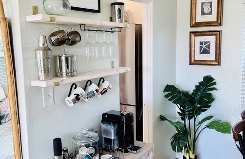 Mission Hills House | Prime Mission Hills Cozy Cottage