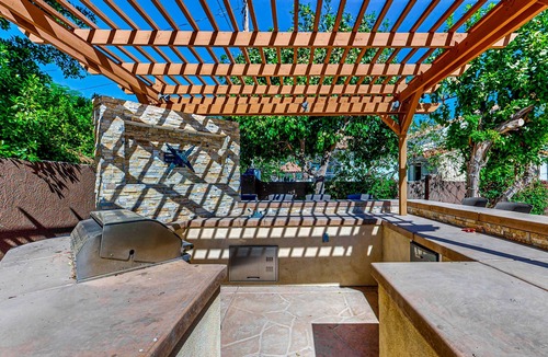 Desert Club Estates House | Private 3,500 sq ft sanctuary with pool & spa - walk to Old Town