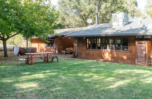 Three Rivers House | PRIVATE 3Bd gem + SPA