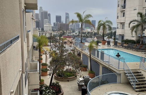 Chinatown House | Private Apartment w/2 bedrooms near Dtla