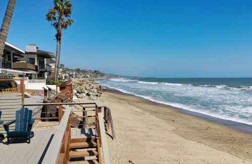 Capistrano Beach House | Private beach toes on the Sand Waterworld