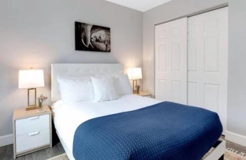 Grant Hill House | Private Casa Min Downtown Beaches Freeways