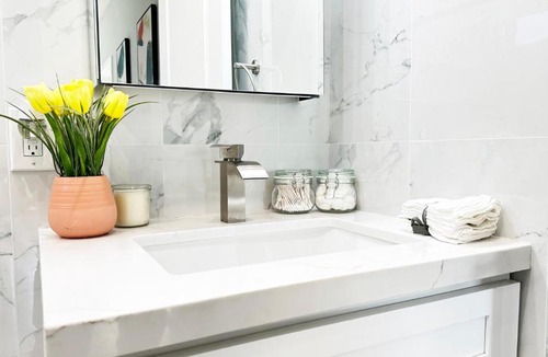 Granada Hills South House | Private, Charming 2BR/2.5BA House with Outdoor Patio