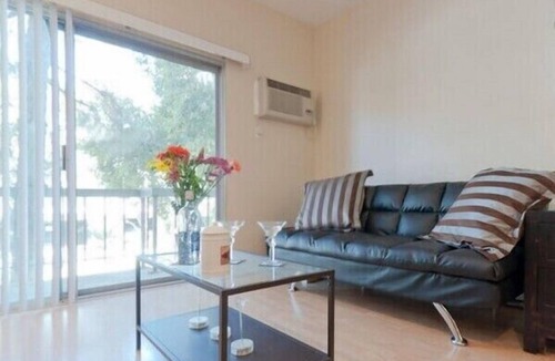 Westwood Condo | Private Condo - Walk to UCLA - Resort Style Living