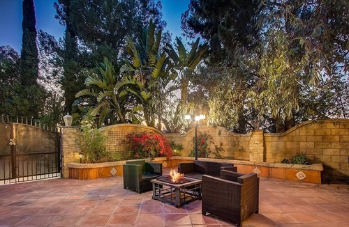 Anaheim Hills House | Private cottage up the hill with view