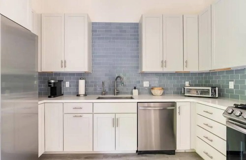 East San Roque House | Private Guest House - Central Location - Dog Friendly - Full Kitchen