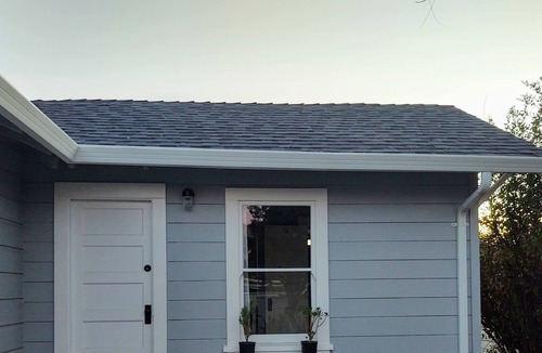 Hollister Apartment | Private guest room in Hollister-Tres Pinos - 20 Min. to Pinnacles National Park.