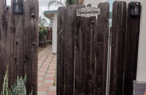 Mira Mesa House | Private Guest Suite in Mira Mesa w/Own Entrance, Kitchen & Bath