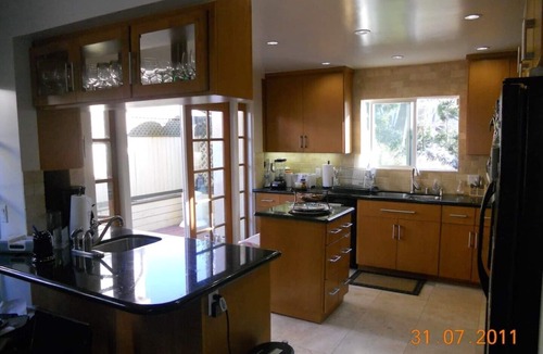 Los Feliz House | Private home w world Class Art Gallery & great spa amenities