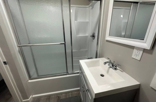 Los Feliz Apartment | Private Los Feliz Bungalow