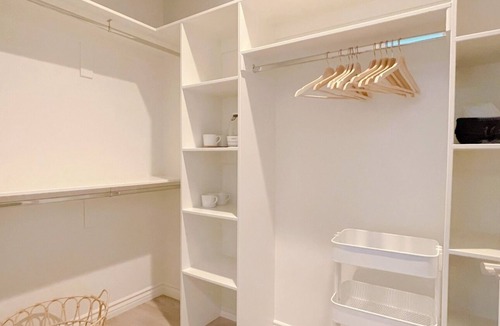 El Monte House | Private Master bedroom with Private bathroom