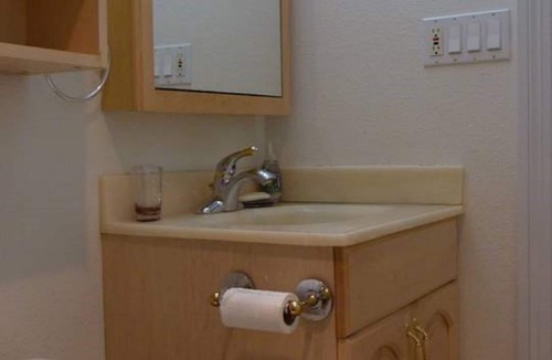 San Tomas Apartment | Private nicely decorated studio