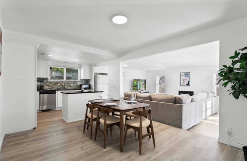 Upland House | Private Pool｜Pet-Friendly｜Cozy 4B2.5B｜Garage Access｜Perfect for WFH #42042