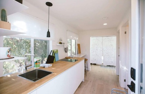 Los Feliz Condo | Private & Quiet Los Feliz Guest Suite with VIEWS!
