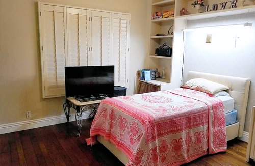 Huntington Beach Resort | Private room ∙ 1 guest