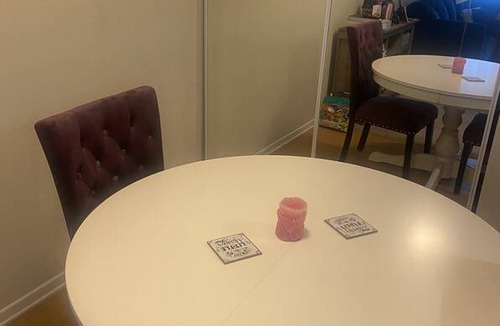 Downtown Burbank Resort | Private room ∙ 1 guest