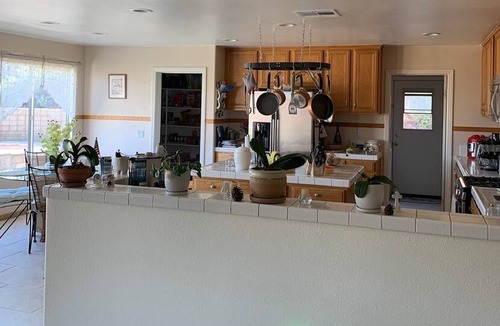 Castaic Resort | Private room ∙ 1 guest