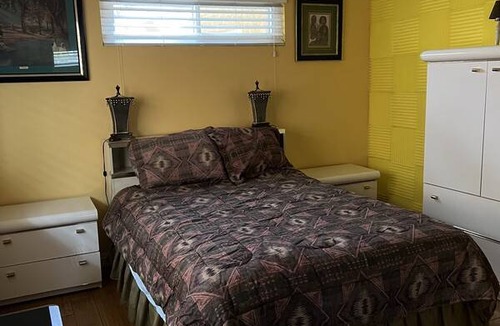 Rancho Cucamonga Resort | Private room ∙ 2 guests