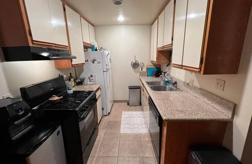 Burbank Resort | Private room ∙ 2 guests