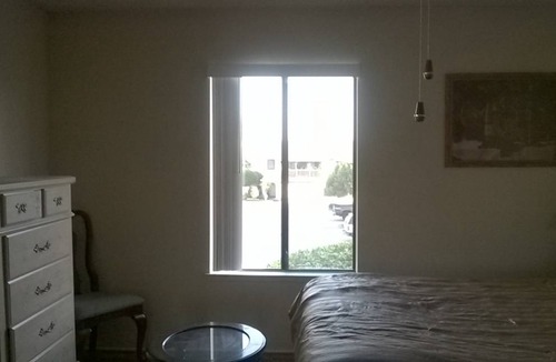 Charter Oak Resort | Private room ∙ 2 guests