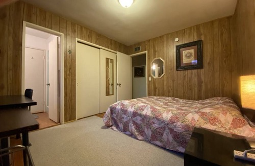 Rustic Lane Resort | Private room ∙ 2 guests
