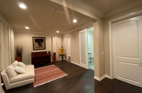 Tustin Resort | Private room ∙ 2 guests