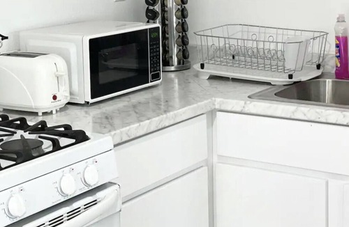 Westmont Apartment | Private Studio