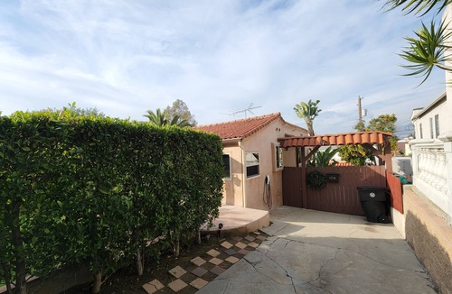 Glendale Apartment | Private Studio w/Full Bath, Glendale GEM