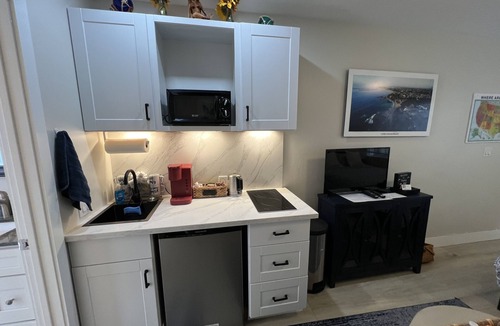 Corona del Mar Apartment | Private Studio Within Walking Distance to the Beach, Restaurants, & Shops