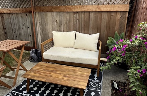 View Park-Windsor Hills House | Private Bungalow & Patio In Windsor Hills by SoFi Stadium, Culver City,Inglewood