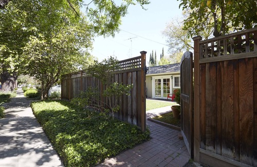 Willow Glen Apartment | Private Willow Glen Studio Guesthouse