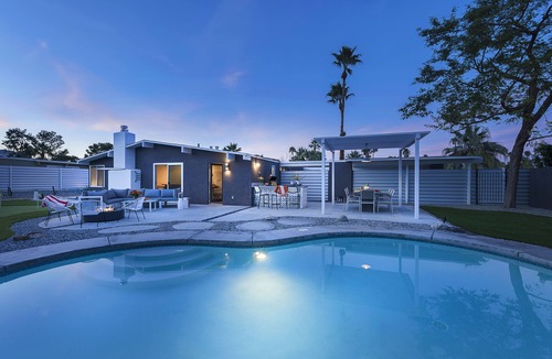 Racquet Club Estates House | PS Leisure: The Life of Leisure in Palm Springs, Mid-Century Style!
