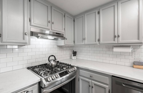 Grover Beach House | Pup Friendly 3BR Sleeps 8