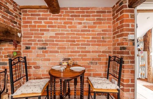 Tewkesbury House | Quaint Cottage in the heart of the Cotswolds