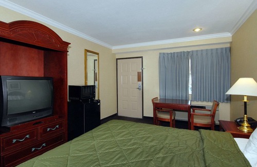 Monrovia Hotel | Quality Inn Near City of Hope
