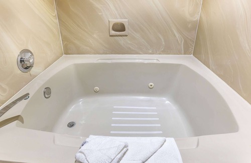 San Simeon Hotel | Quality Inn near Hearst Castle