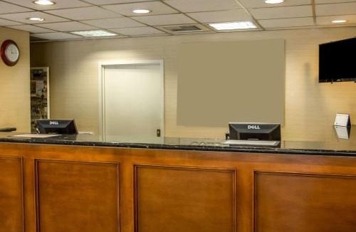 Riverside Hotel | Quality Inn Riverside near UCR and Downtown