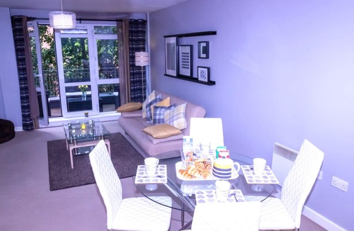 Coventry City Centre House | Quiet Area