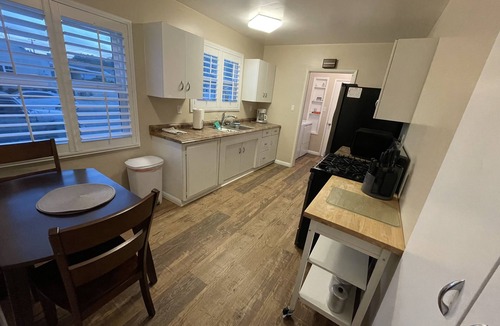 Harbor House | Quiet, comfortable and clean Long Beach unheated pool house.