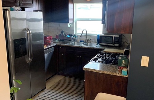 Atwater Village House | Quiet Gateway in Relaxing Neighborhood