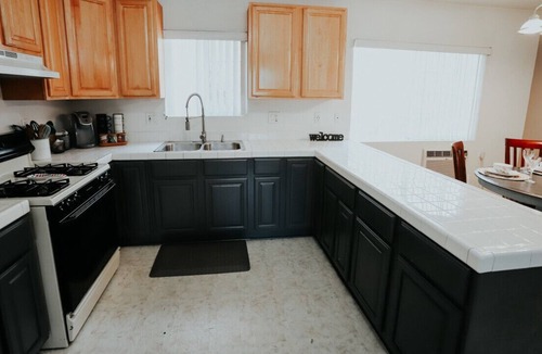 Yucaipa House | Quiet Hideaway | Dog Friendly | 2 King Beds