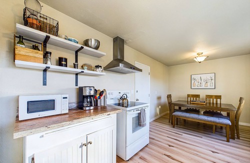 Arcata House | Quiet home with EV charging.